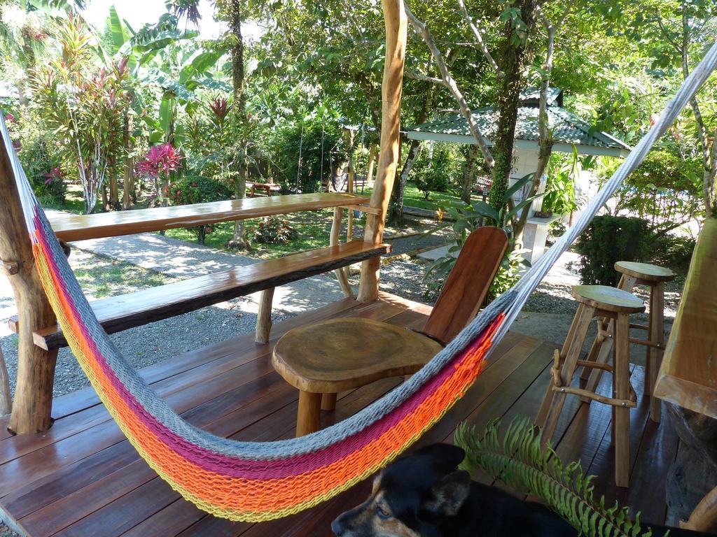 Hotel El Colibri Rojo - Cabinas - Le Colibri Rouge Cahuita Luaran gambar